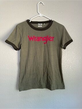 Wrangler Green Crewneck Short Sleeve Shirt